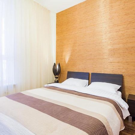 Navit Apartments With Breakfast, Near The Railway Station, The City Center, The Park كييف المظهر الخارجي الصورة